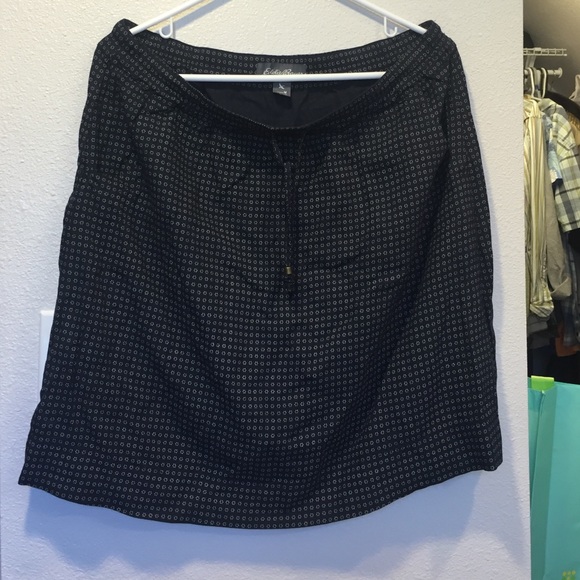 Navy Blue Eddie Bauer skirt