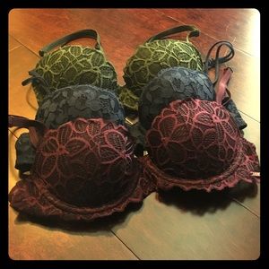3 Date Collection Bras from Pink
