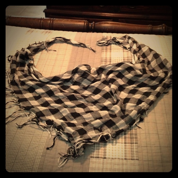 Cute black and white checkered square scarf