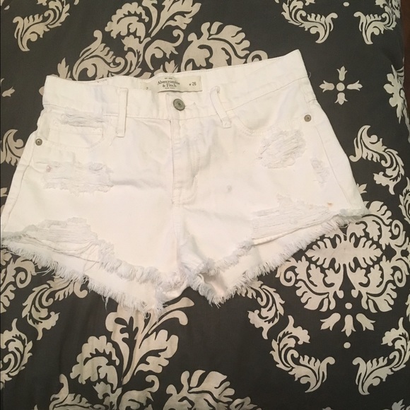 High waisted white shorts
