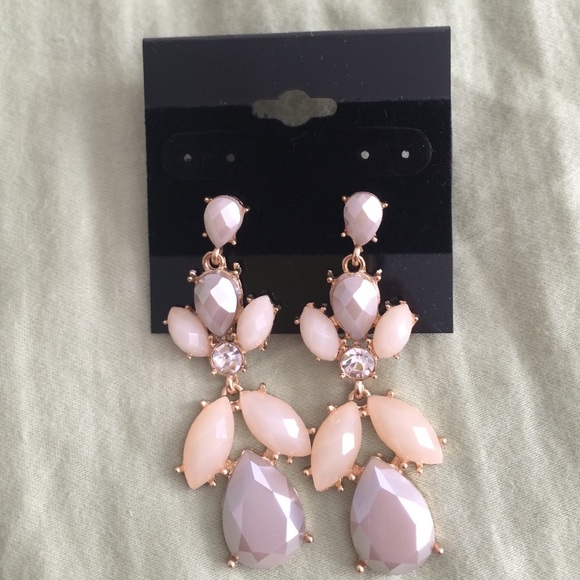 Brand new, never worn Chandelier earrings