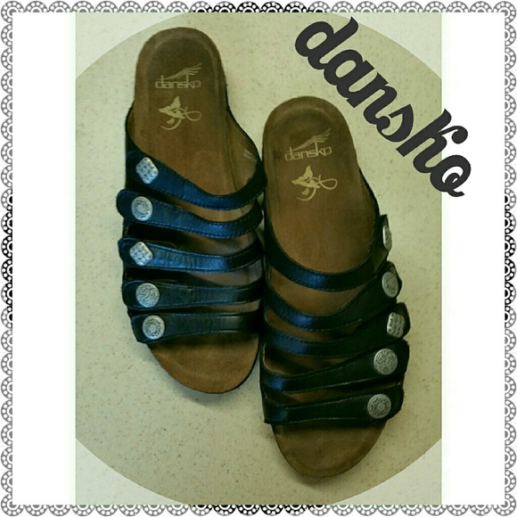 Dansko Janie sandal in black