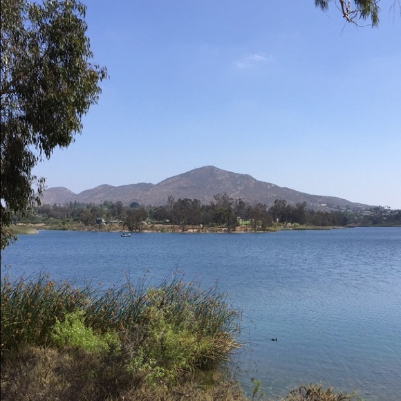 Meet your Posher, Leah - Picture 1 of 1