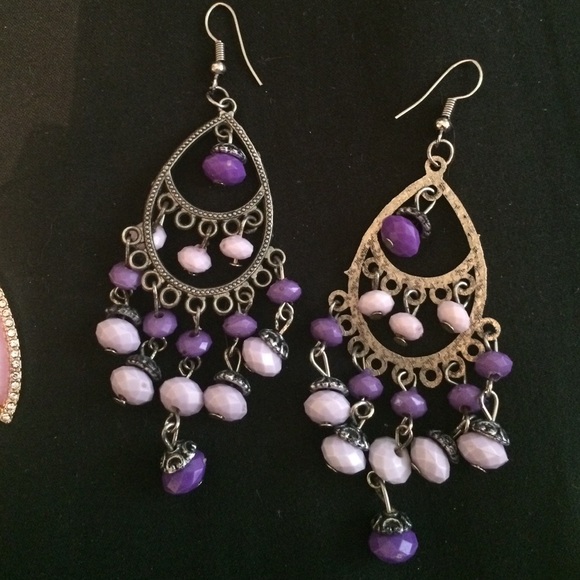 earring bundle - Picture 3 of 4