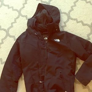 North face warm winter jacket. Womens M.
