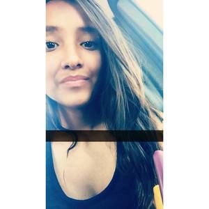 Meet your Posher, Mariela