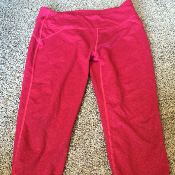 Fabletics workout crops