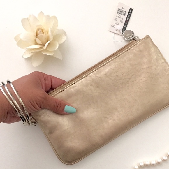 NY&Co bangle wristlet-PERFECT 4 NITE OUT! 🍸