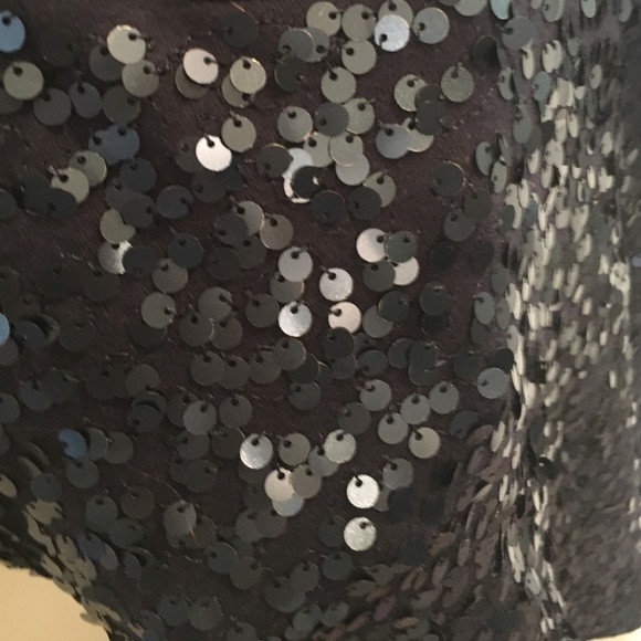 Sequin Tank Top 🔵 - Picture 3 of 3