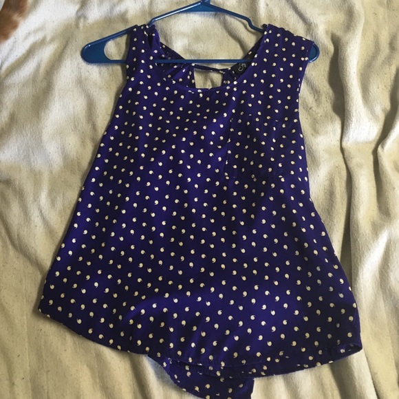 ✨✨FINAL PRICE! Beautiful blue Top - Picture 1 of 4