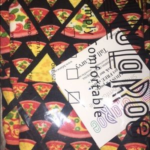 TC Lularoe pizza leggings