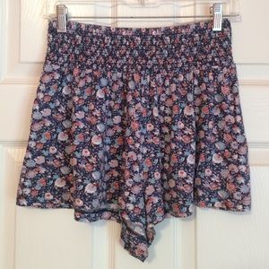Floral cotton shorts
