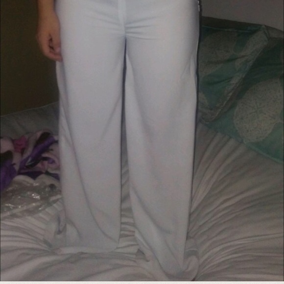 Black and white romper - Picture 4 of 4