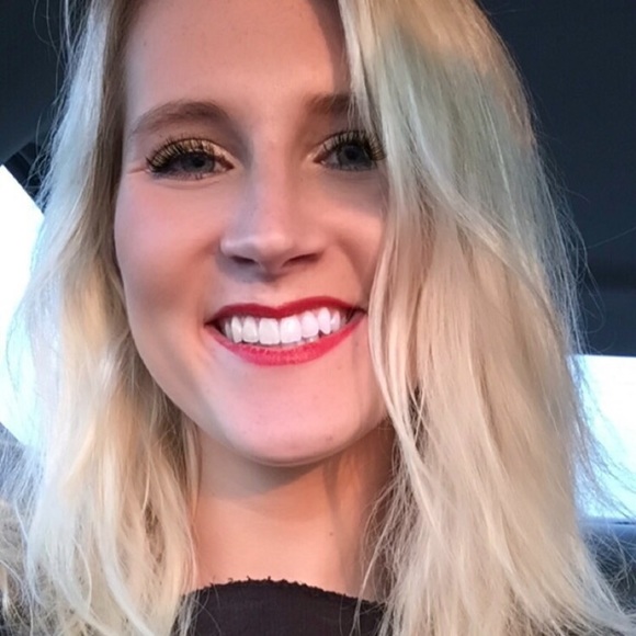 Meet your Posher, Miranda - Picture 1 of 1