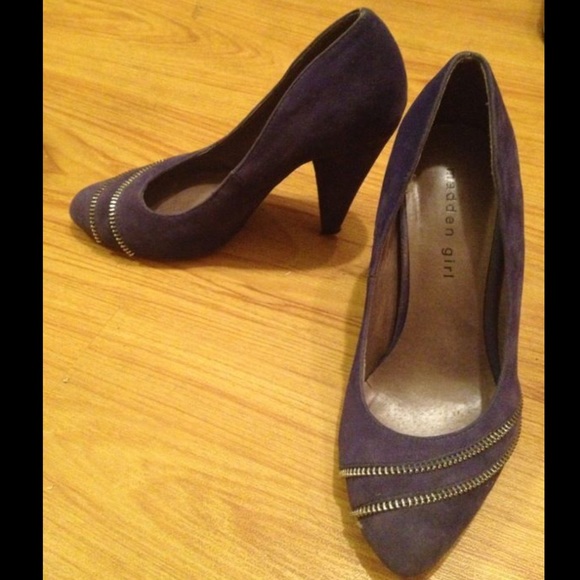 Madden Girl Blue suede pumps heels