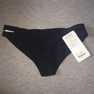 NWT Lululemon Shanti Surf Bikini