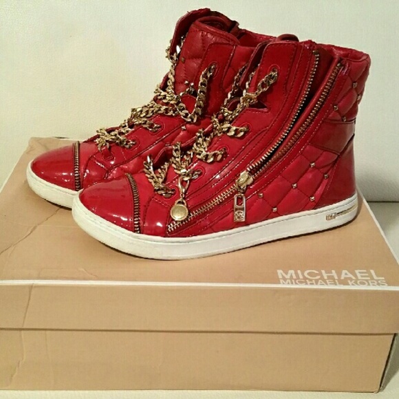SOLD**MICHAEL KORS CHAIN STUDDED QUILTED SNEAKERS