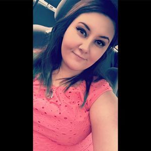 Meet your Posher, Briana