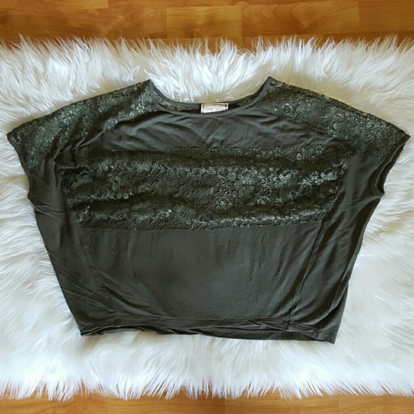 Lace olive croptop