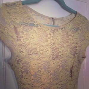 Adorable yellow lace dress