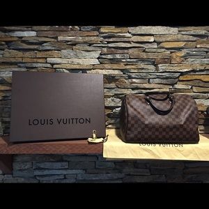 🌺SOLD 〽️🌺Authentic Louis Vuitton speedy 35🌺