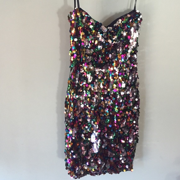 Deb Dresses & Skirts - Sequin strapless party dress