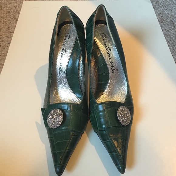 Green Pumps