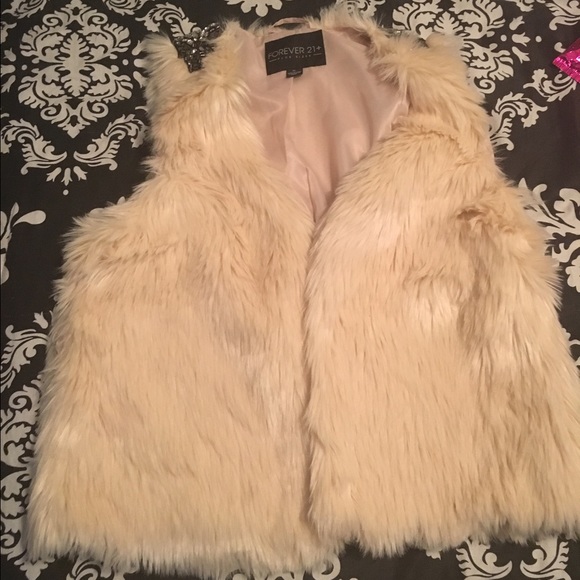 Forever 21 Tops - Fux fur vest/ bathing suit
