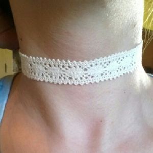 White Lace Choker