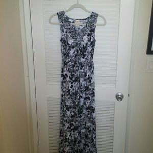 Long Black and White Summer Dress