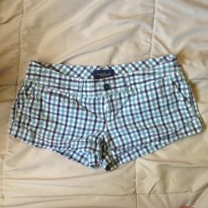American eagle plaid shorts. Size 6.