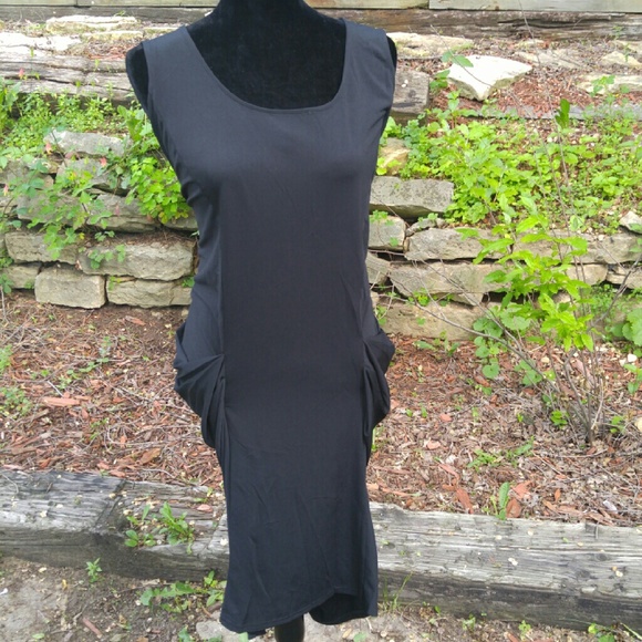 {H.P.} Asymmetrical draped cross back dress - Picture 3 of 4