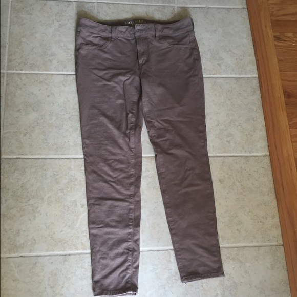 Tannish American eagle jeggings