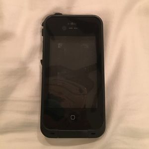 iPhone 4 Authentic Lifeproof Case