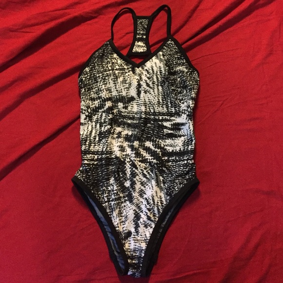 NWOT.... Gorgeous Champion one piece swimsuit