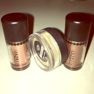 Loose Autumn Pigments | Curated Eye Shadow