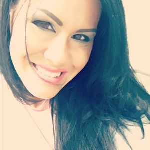 Meet your Posher, Tara