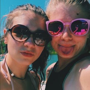 Meet your Posher, Maggie