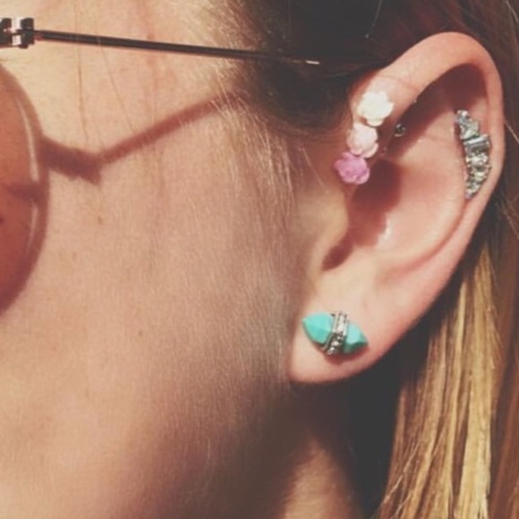 🆑CLEARANCE 🆕 OJDC Statement Earrings - Picture 3 of 3