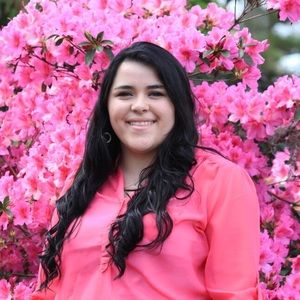 Meet your Posher, Devin