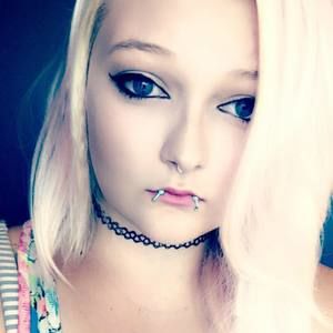 Meet your Posher, Jasmine