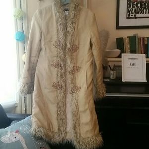Unique beige faux fur trimmed jacket