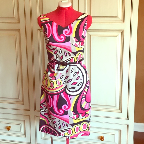 VINTAGE patterned party dress