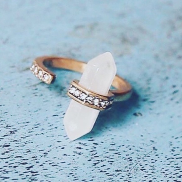 β οΈFLASHSALE πLAST1 π Statement Ring - Picture 4 of 4