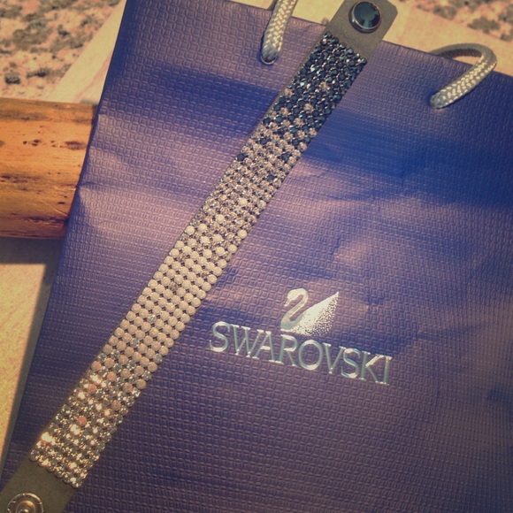 Genuine Swarovski Slake Bracelet