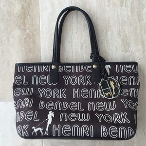 Henri Bendel purse