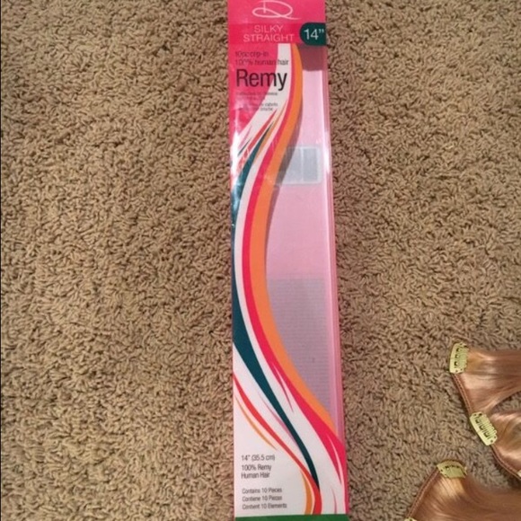 Hair extensions - Picture 3 of 4