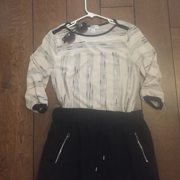 Black and cream striped top