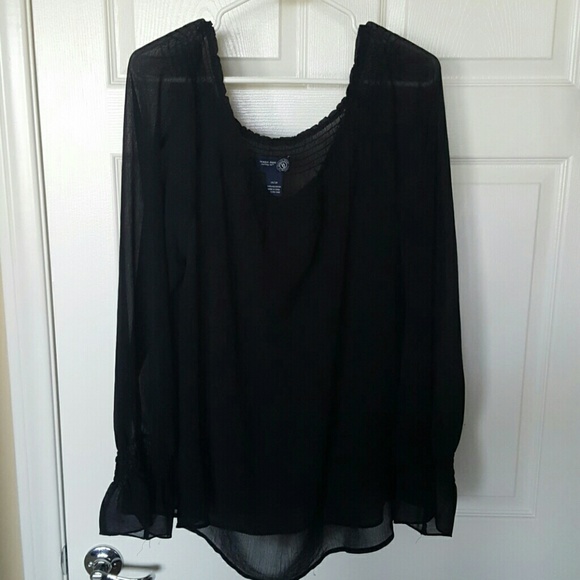 Sheer Plus shirt (off shoulders)