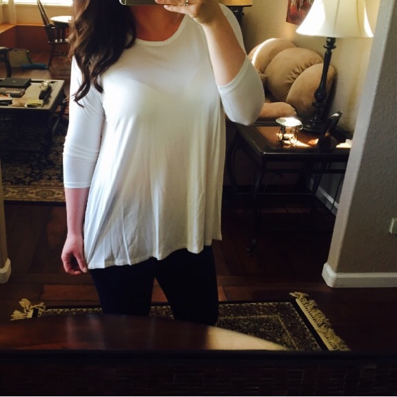 Winter Wonderland Criss Cross Knit - Picture 4 of 4